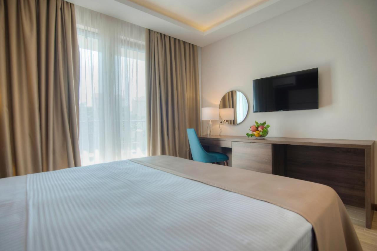 Hotel Twelve By Aycon