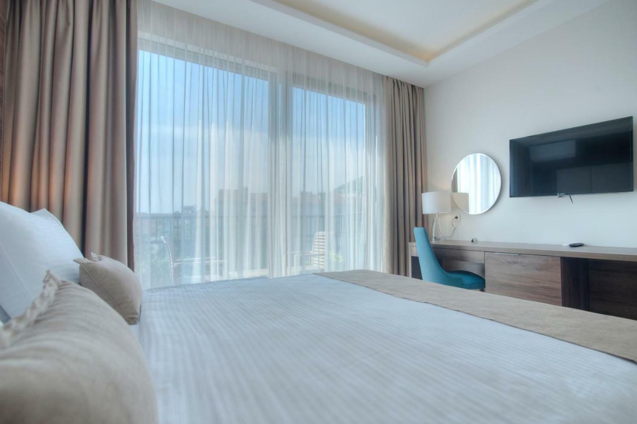 Twelve By Aycon Hotel Budva