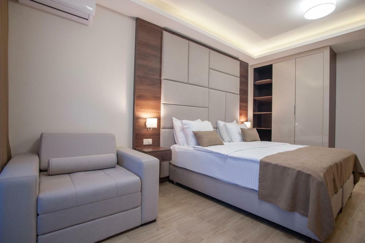 Hotel Twelve By Aycon 4*