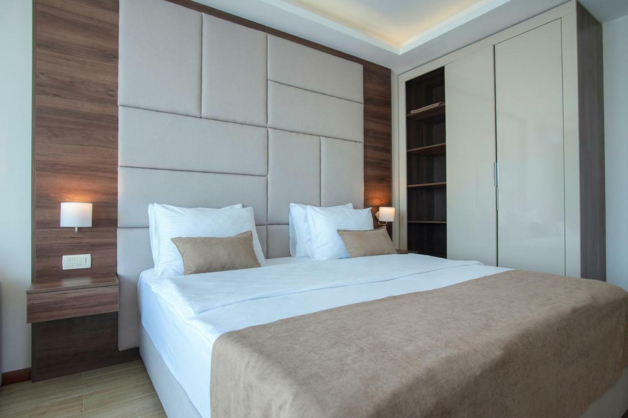 Twelve By Aycon Hotel