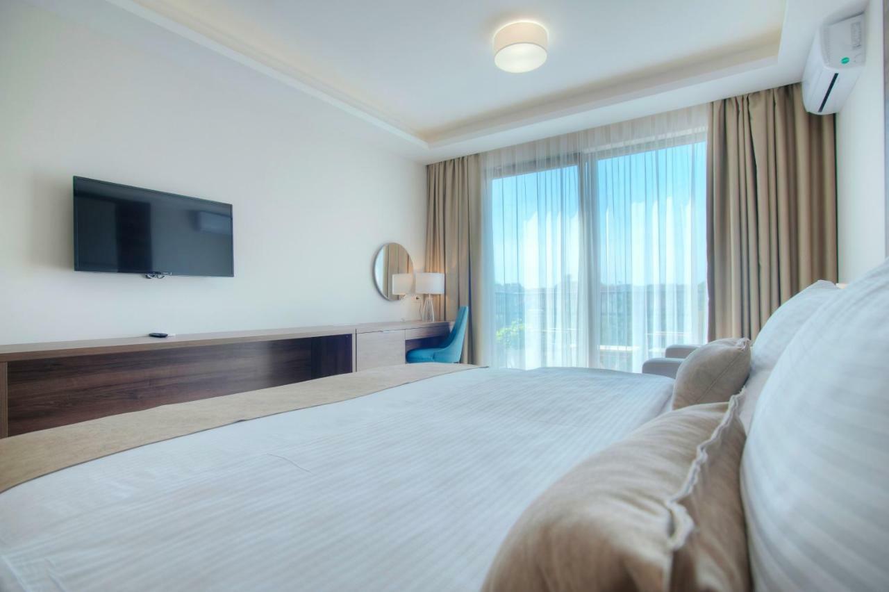 Hotel Twelve By Aycon