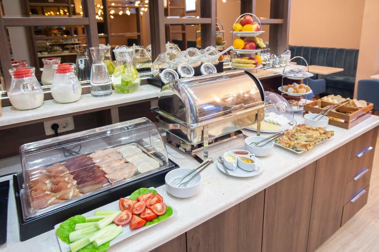 Hotel Twelve Budva