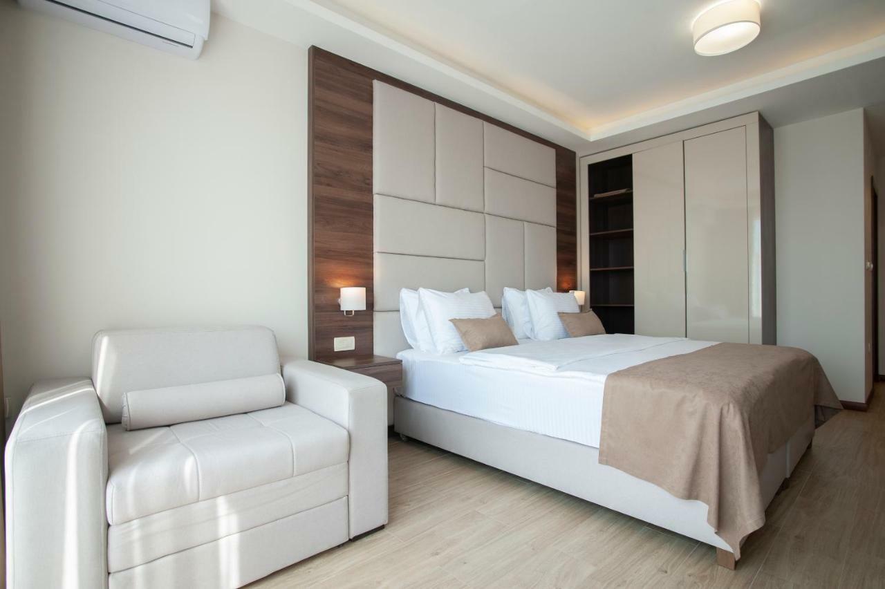 Twelve Hotel Budva